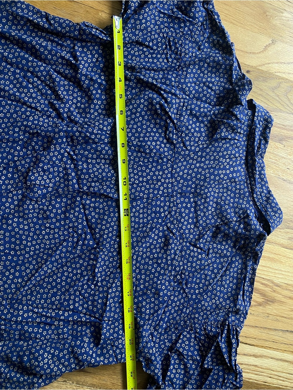 Urban Outfitters Cooperative Johnny Bowling Top, Navy Orange Pattern, size L - Picture 9 of 10